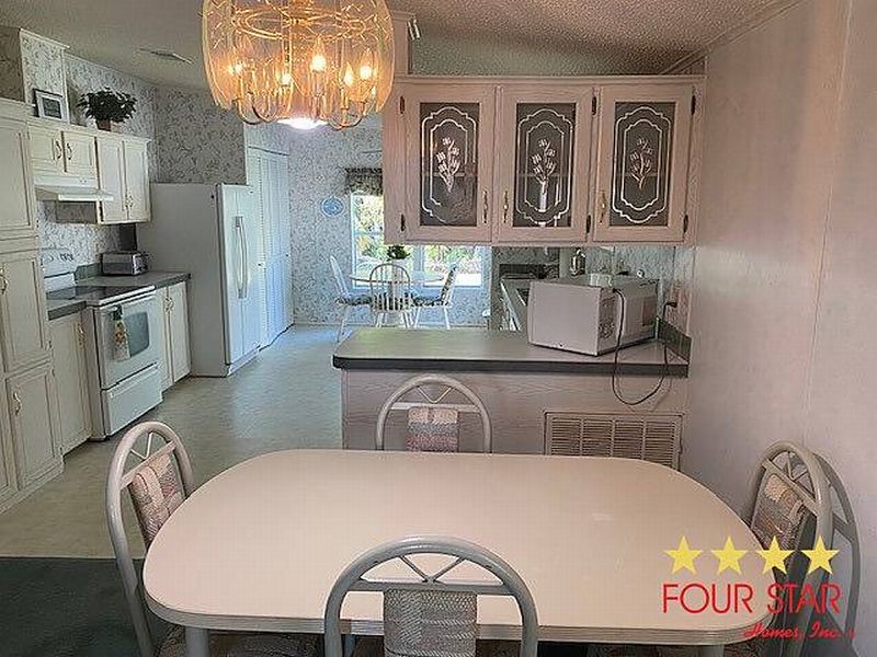 587 Johnathan Cay, Vero Beach FL – photo 7