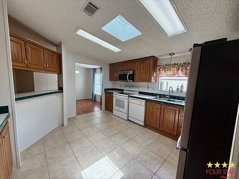 408 Kings Lake Drive, DeBary FL – photo 6