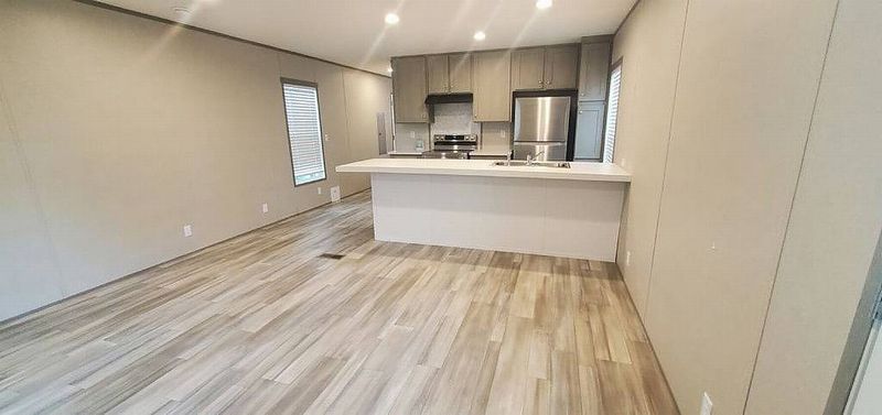 225 Sun Valley, Tampa FL – photo 4
