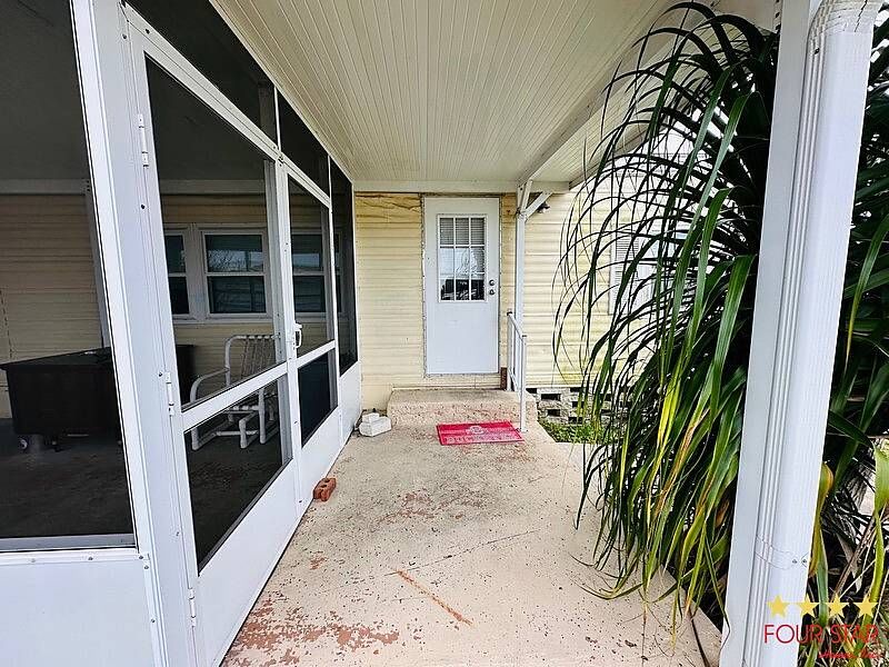 918 Reed Canal Road, South Daytona FL – photo 8