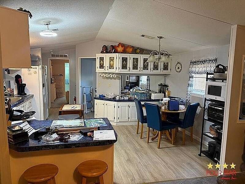 10081 South East 22nd Terrace, Webster FL – photo 4