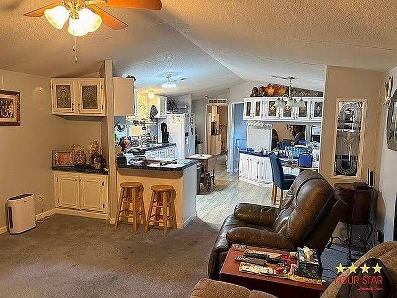 10081 South East 22nd Terrace, Webster FL – photo 7