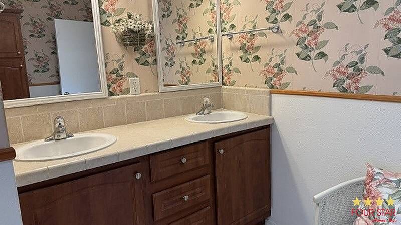 1982 E Lakeview Drive, Sebastian FL – photo 14