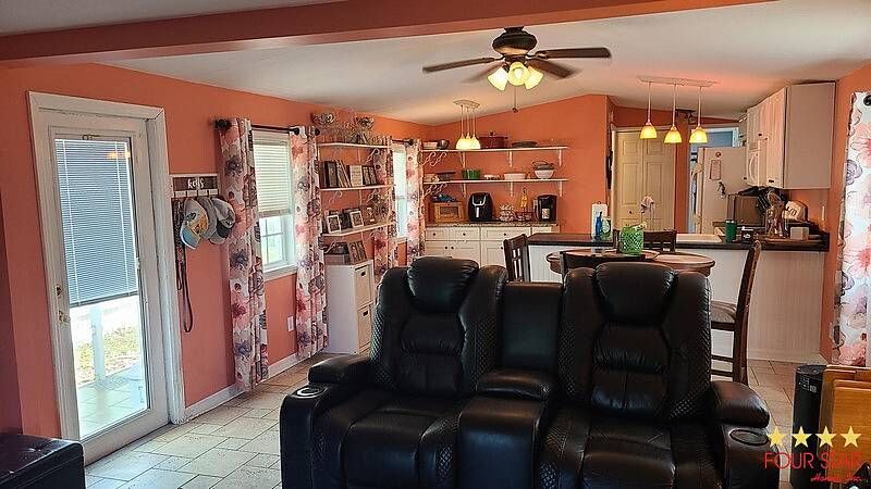 520 S Daytona Avenue, Flagler Beach FL – photo 7