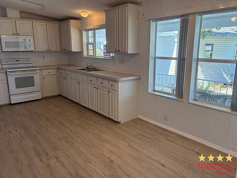 1068 Celebration Drive, Sebring FL – photo 2