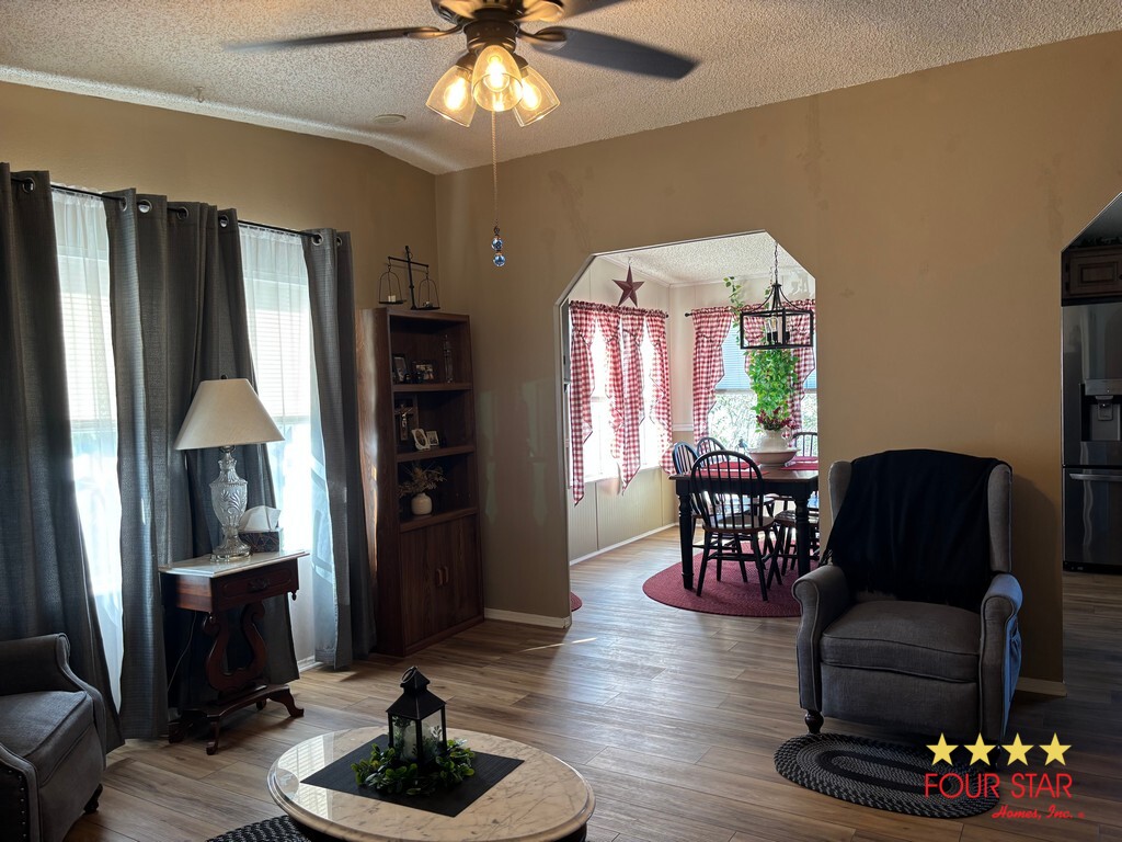 2210 Hollowridge Drive, Orange City FL – photo 8