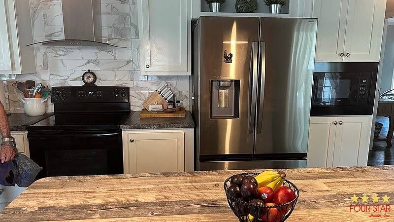 34970 Broad Bill Ln, Zephyrhills FL – photo 7