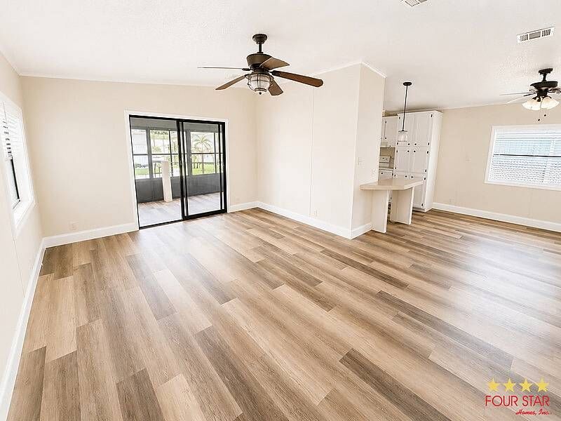 1000 Walker Street, Holly Hill FL – photo 6