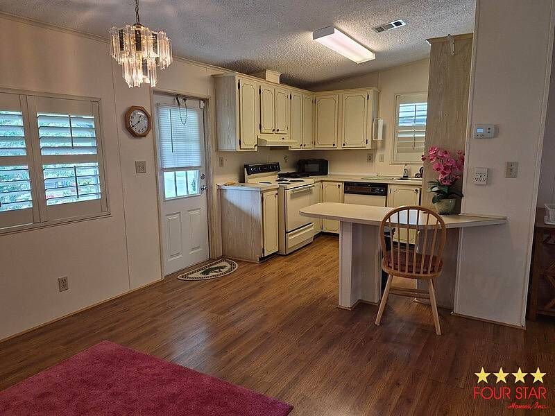 2276 Mariposa Ave, Port Orange FL – photo 8