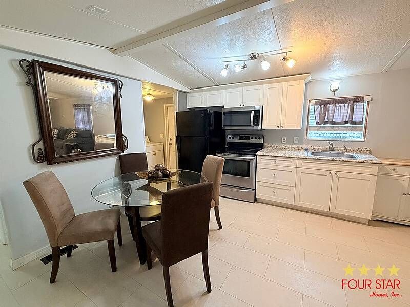 24 Palm Castle Drive, Port Orange FL – photo 4