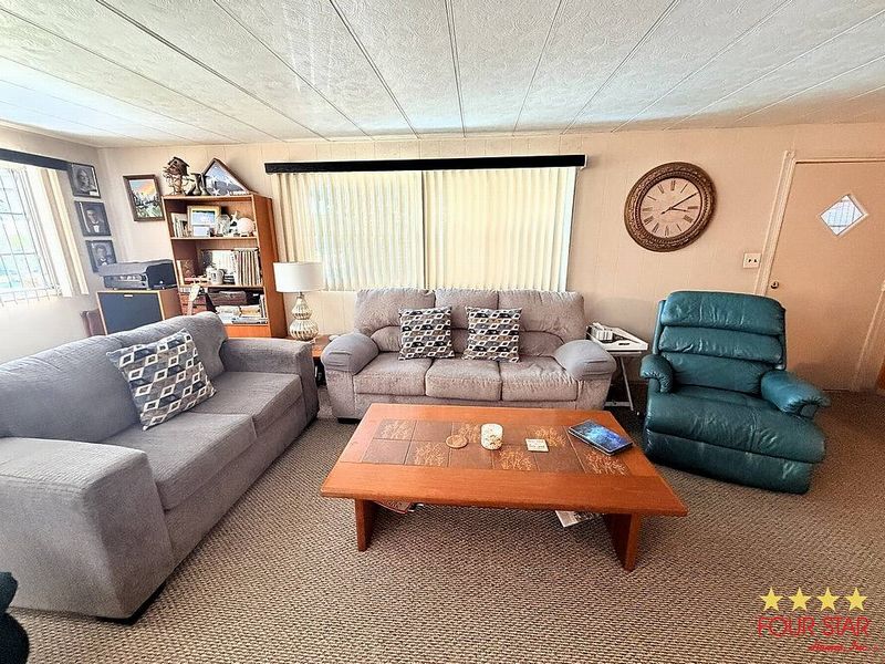 100 Howes St, FL – photo 9