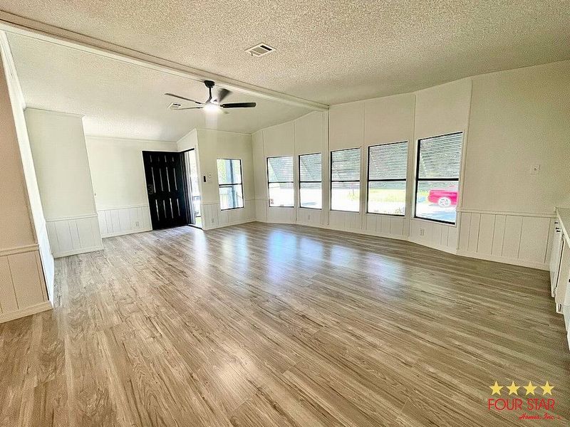 401 Forest Ln, Kissimmee FL – photo 2