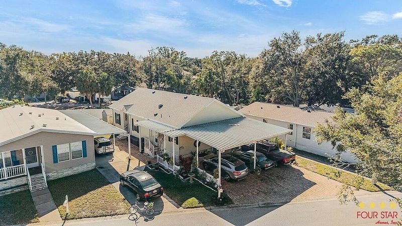 3724 Winward Lakes Drive, Tampa FL – photo 1
