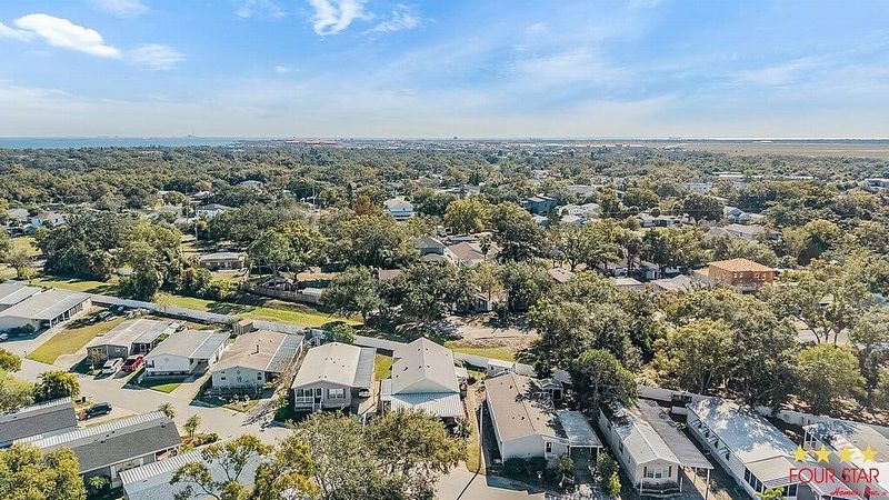 3724 Winward Lakes Drive, Tampa FL – photo 25
