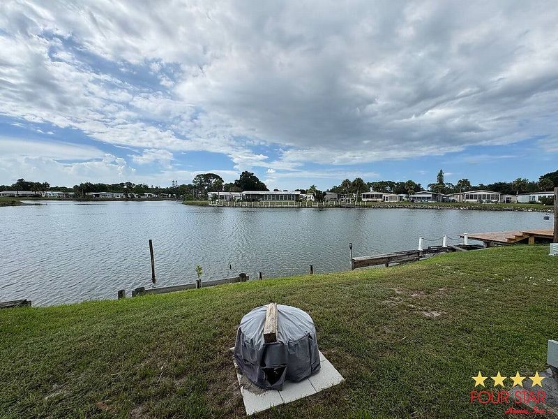 8775 20th St, Vero Beach FL – photo 17