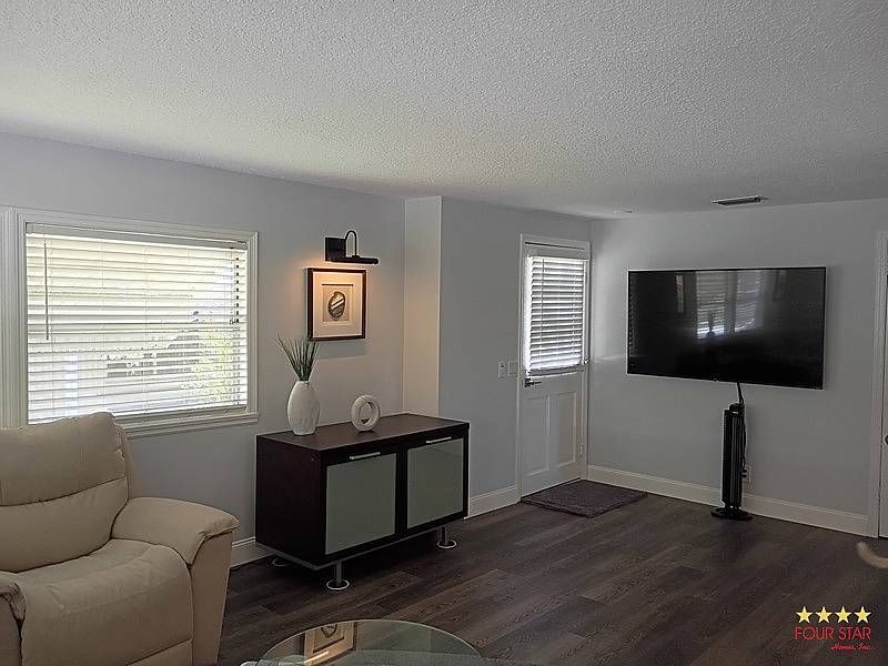 6703 NW 29th CT, Margate FL – photo 10