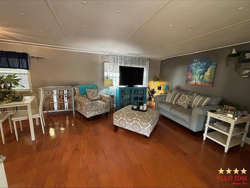1000 Walker Street, Holly Hill FL – photo 3