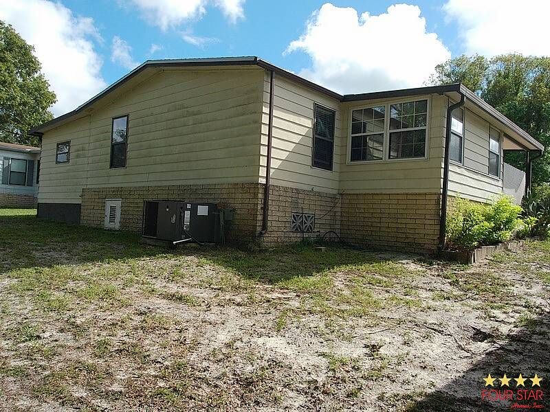 381 Greenhedge Dr, Orange City FL – photo 38