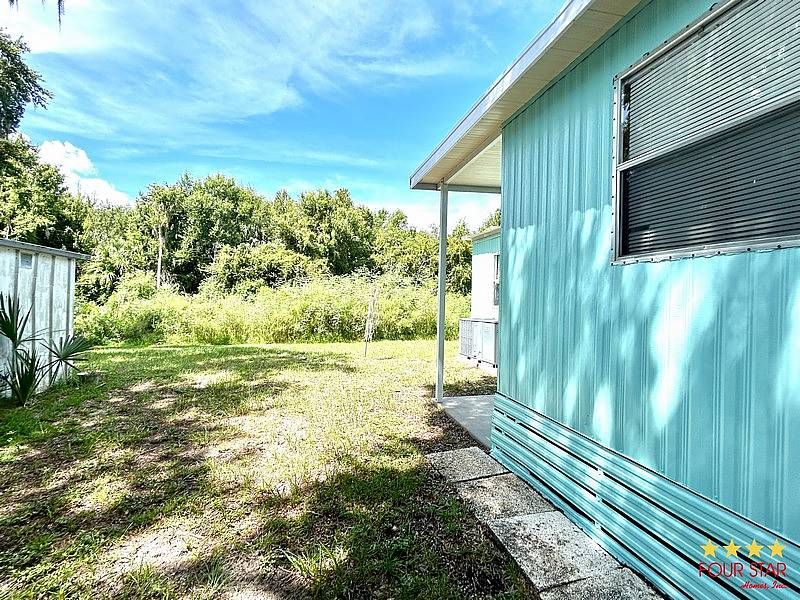 203 Irwin Dr, Tavares FL – photo 23