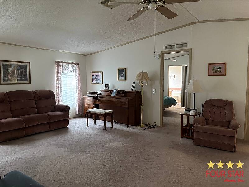 2098 Hollowridge Dr, Orange City FL – photo 7