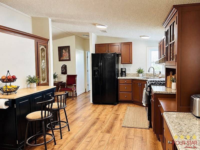 415 Bruce Ave, Wildwood FL – photo 2