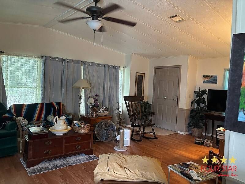 624 Orange Tree Dr, Orange City FL – photo 5