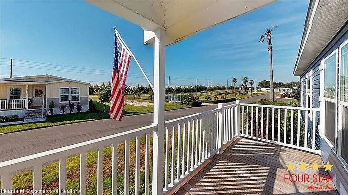 31005 Sunlight Circle, Sebring FL – photo 18