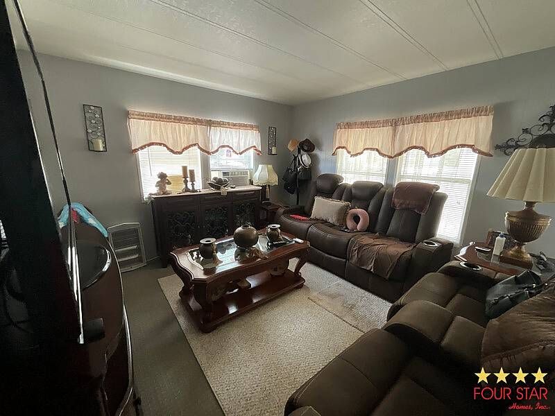 2464 Hempstead Lane, Orange City FL – photo 6