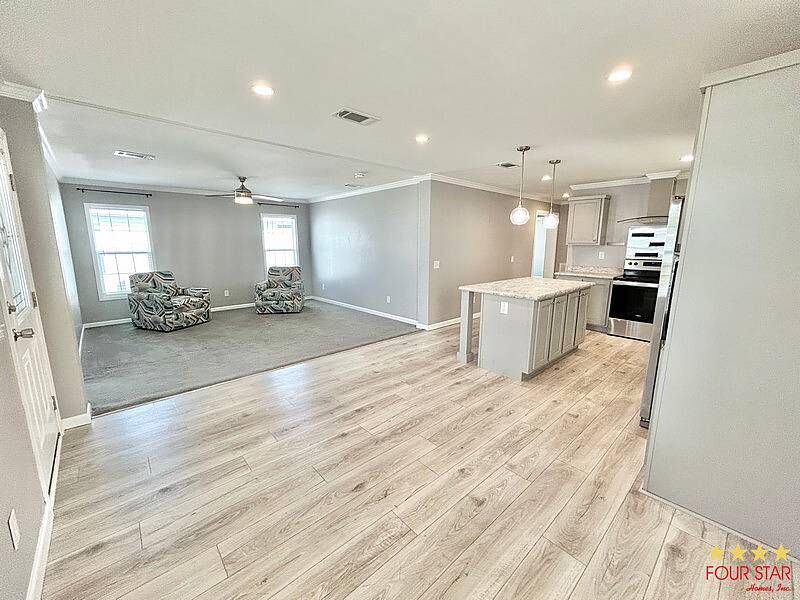 210 Belleza Boulevard, Edgewater FL – photo 4