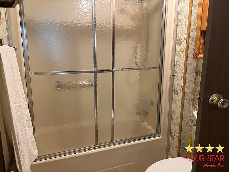 2401 Greenhedge Drive, Orange City FL – photo 12