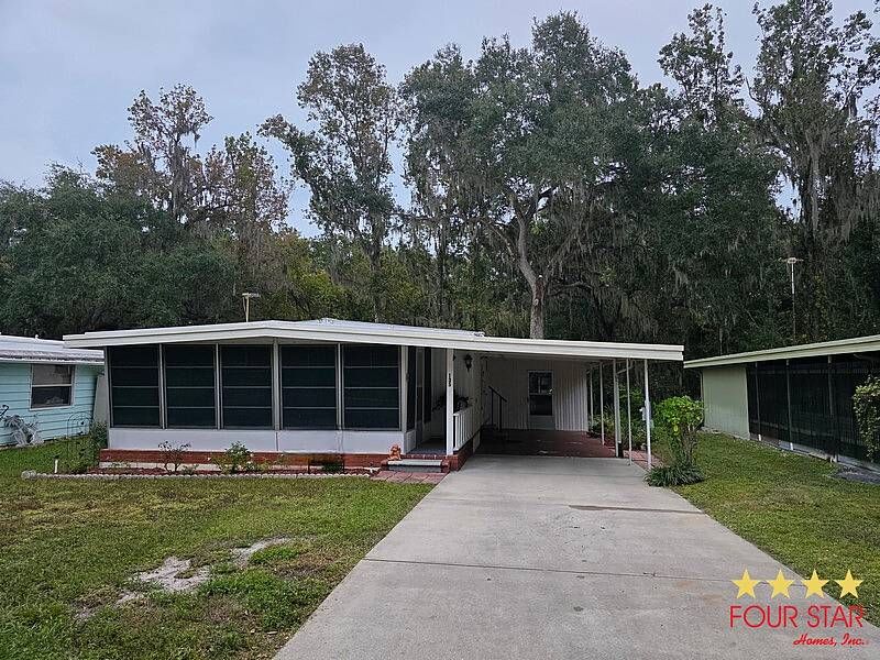 135 Kings Boulevard, Leesburg FL – photo 1