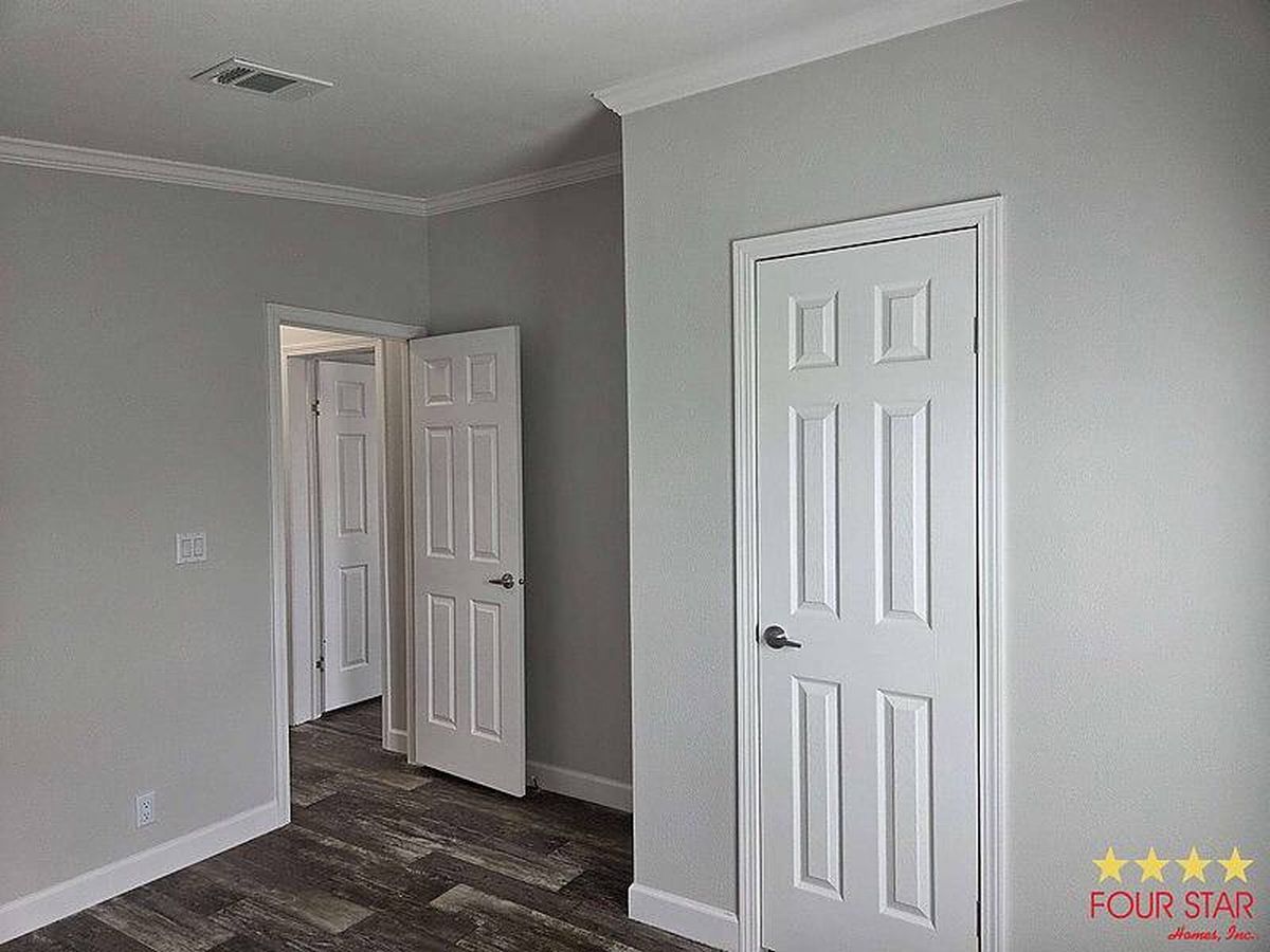 751 10th St E, Palmetto FL – photo 12