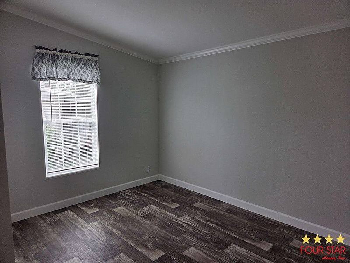751 10th St E, Palmetto FL – photo 13