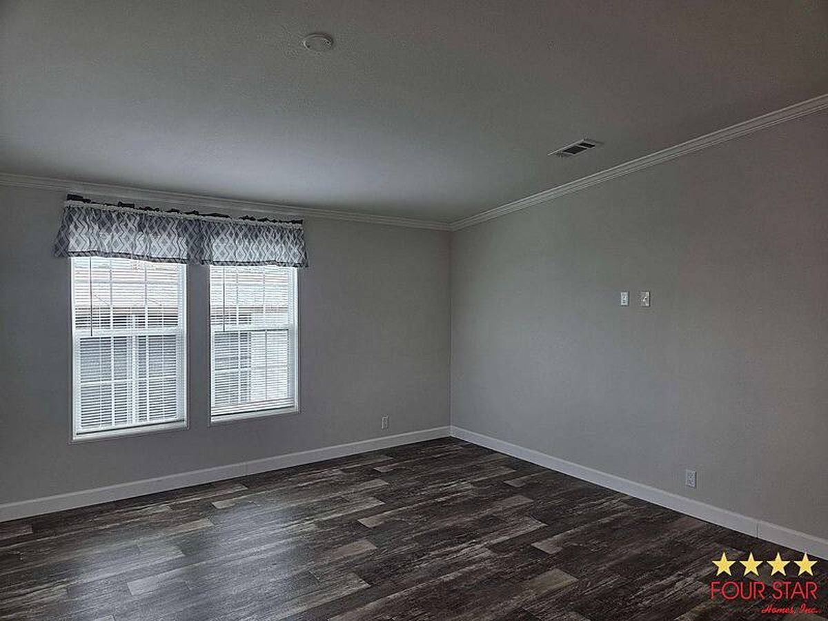 751 10th St E, Palmetto FL – photo 18