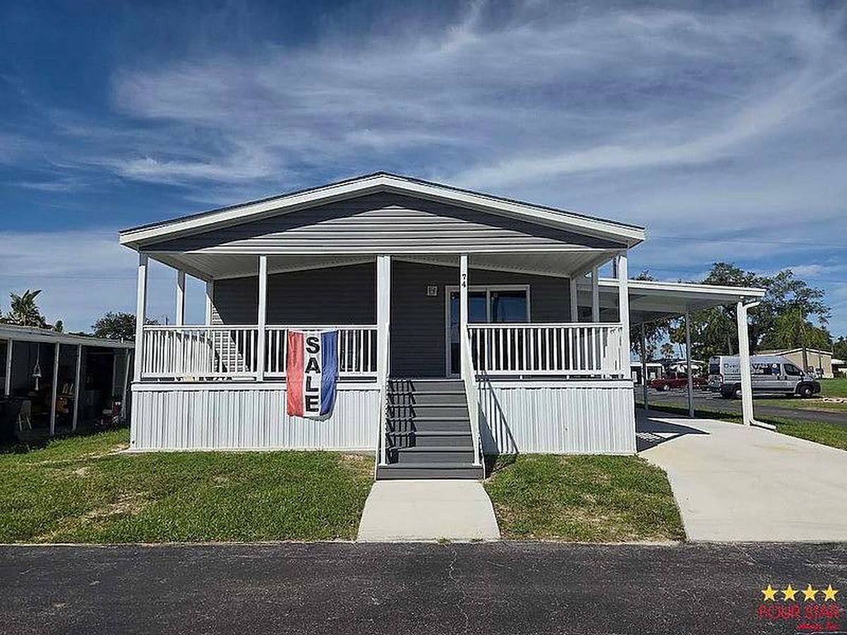 900 9th Ave E, Palmetto FL – photo 1