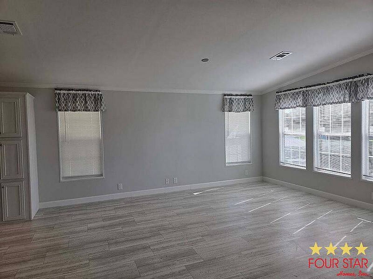 900 9th Ave E, Palmetto FL – photo 9