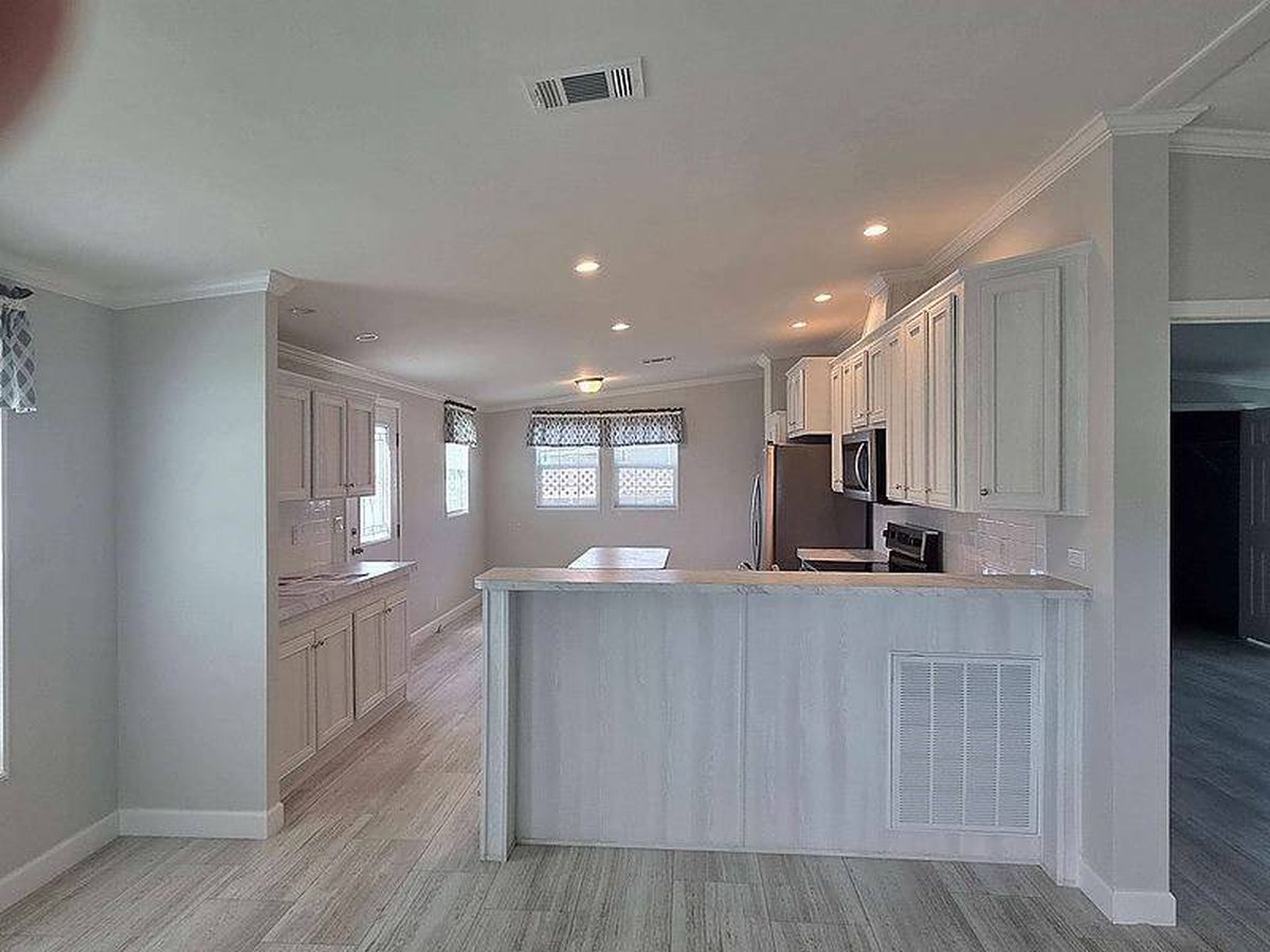 900 9th Ave E, Palmetto FL – photo 7