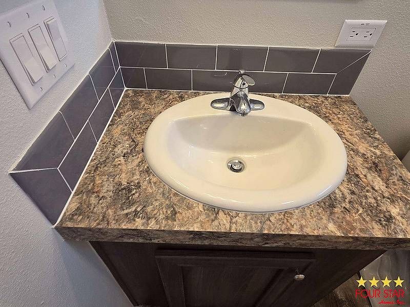 900 9th Ave E, Palmetto FL – photo 28
