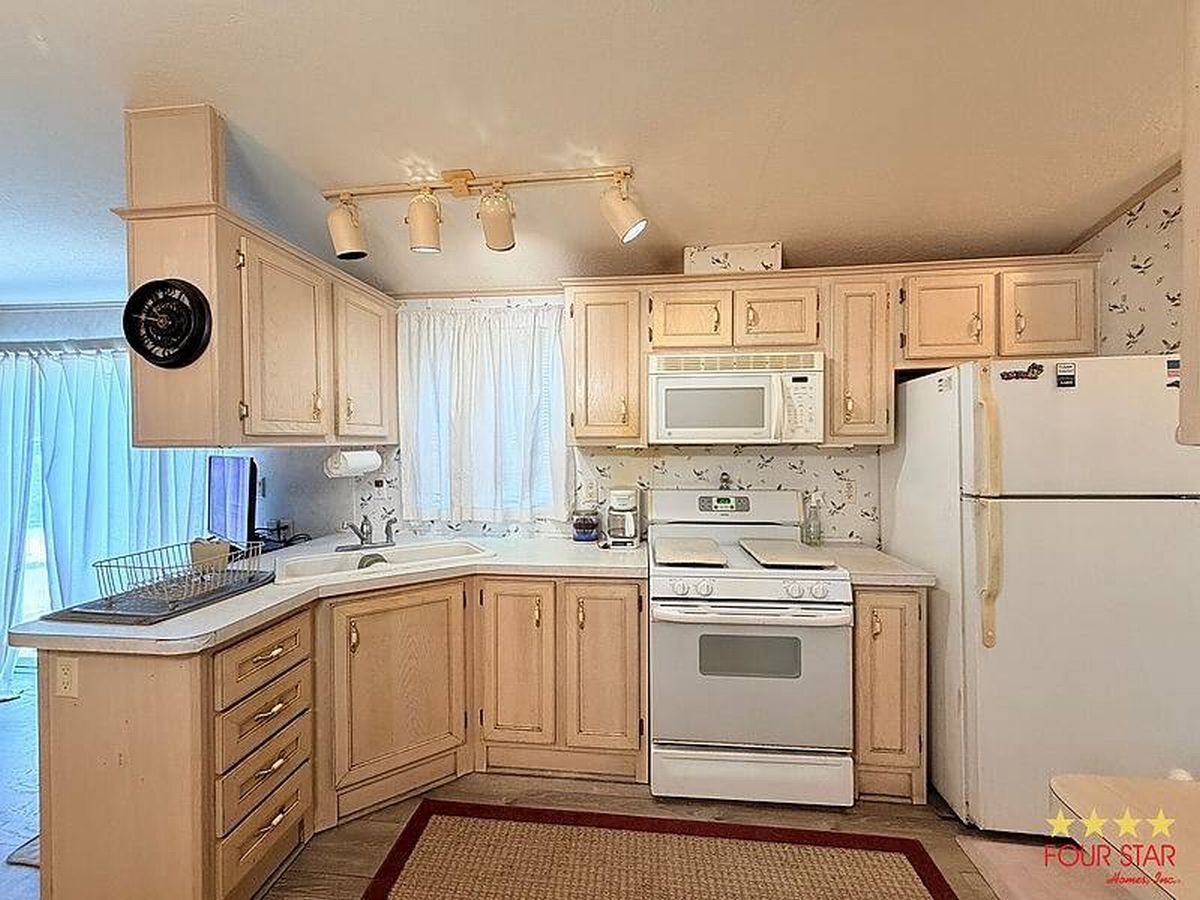 1311 Turnbull St, New Smyrna Beach FL – photo 2