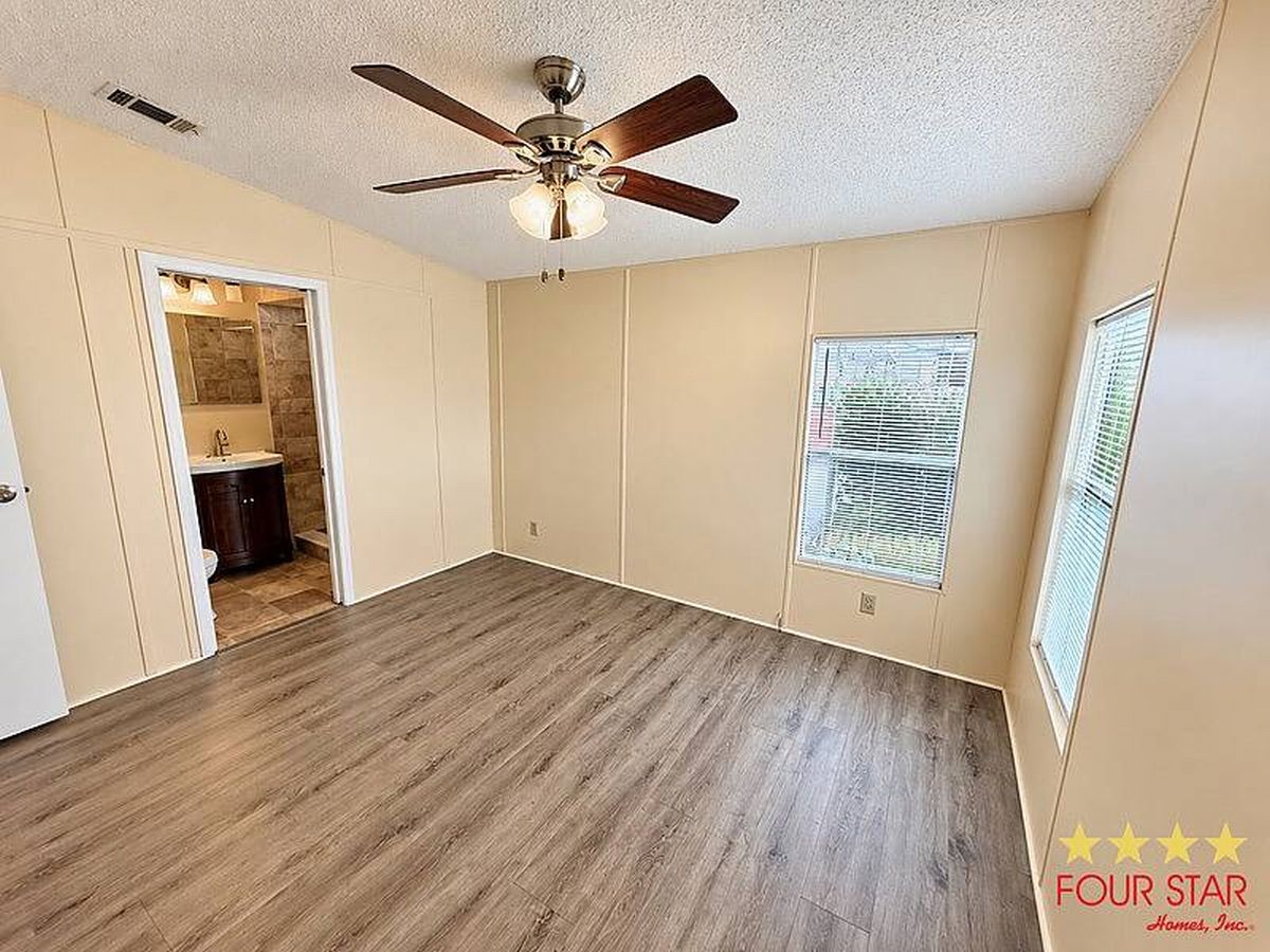 856 Navel Dr, Orange City FL – photo 8