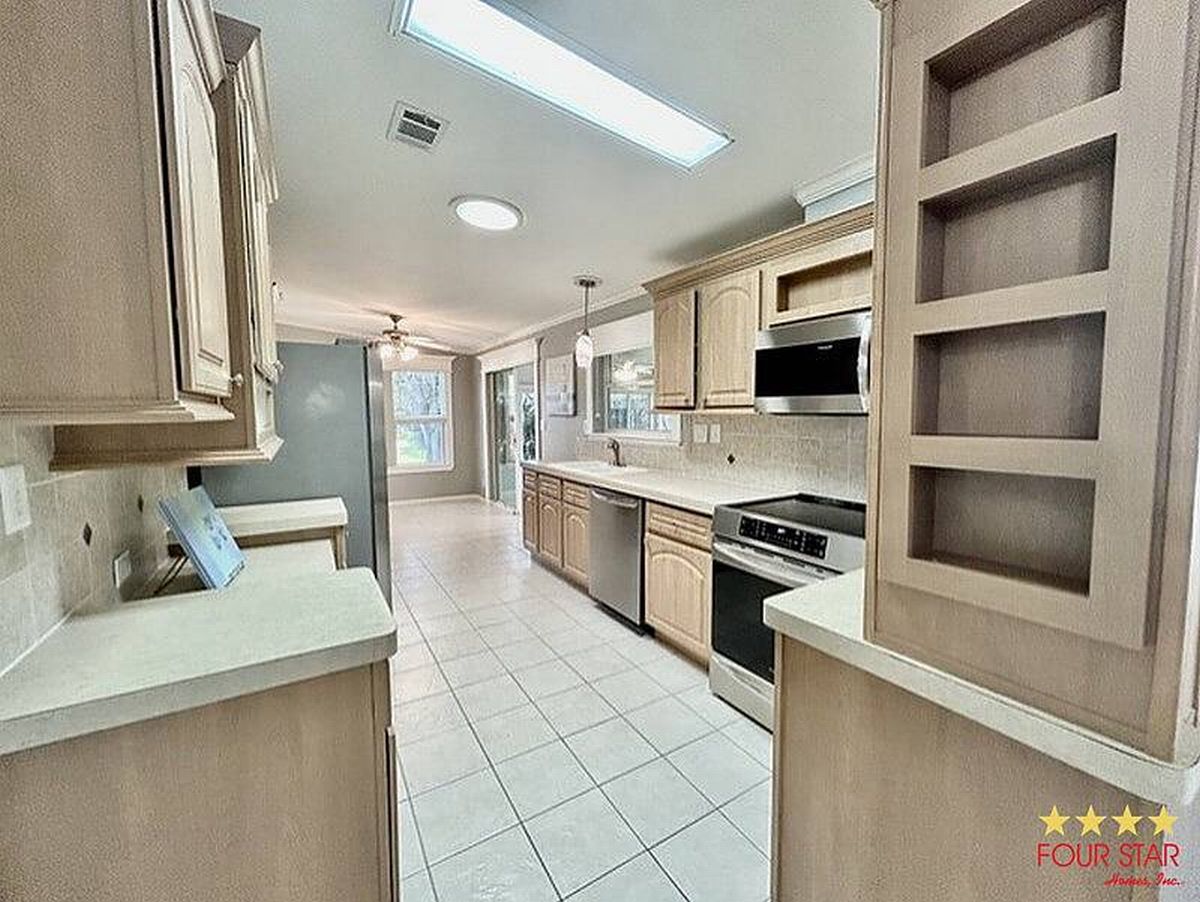 366 Hacienda, Edgewater FL – photo 4