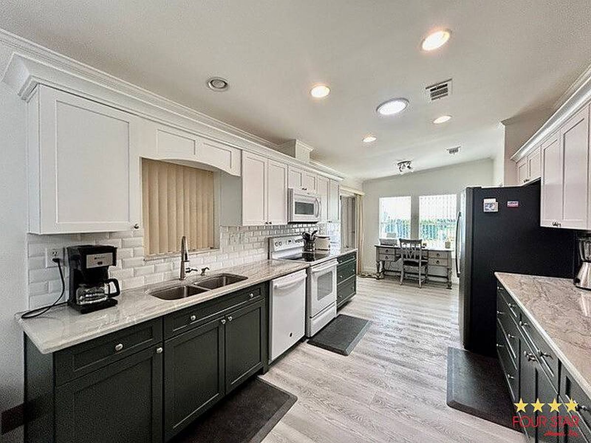 348 Casa Grande, Edgewater FL – photo 2
