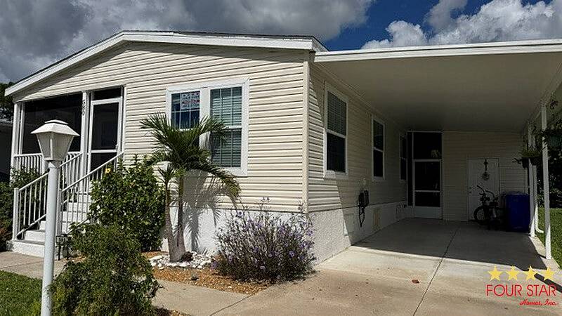 580 Johnathans Cay, Vero Beach FL – photo 2