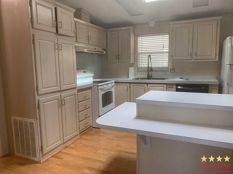 3523 Hopi Drive, Orlando FL – photo 2